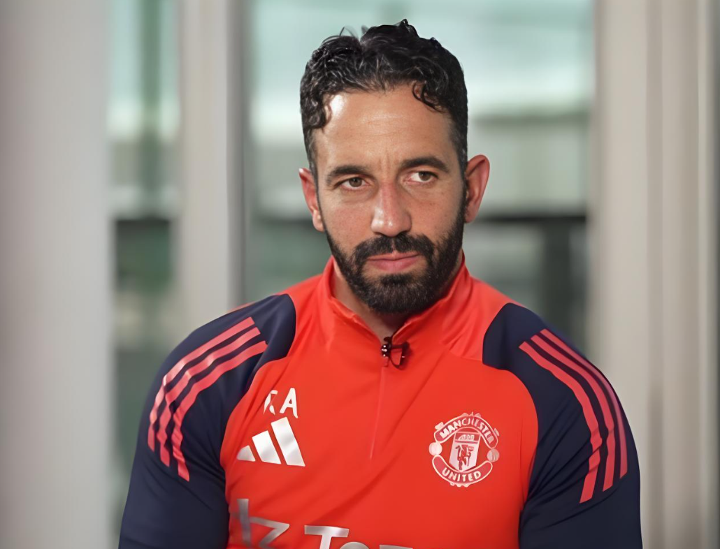 火狐电竞平台-阿莫林：赢得欧联杯都不足以回报球迷，他们甚至可以游到决赛现场