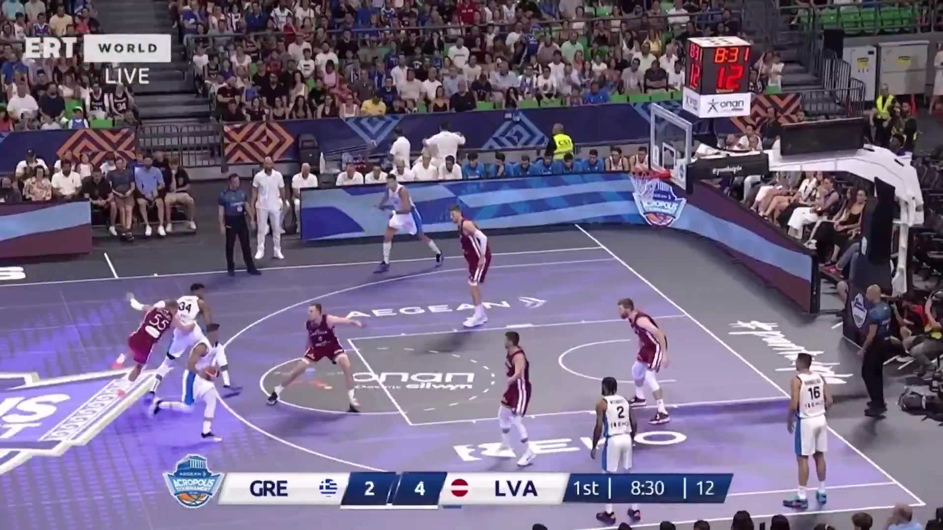 火狐电竞APP-字母哥欧锦赛热身赛高效亮相🔥15分钟斩获25+10+3全能数据