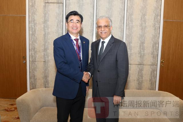 火狐电竞首页-宋凯会见AFC主席萨尔曼 提出承办一届U17亚洲杯